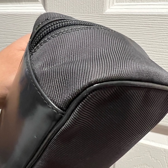 Authentic GG bamboo vanity purse - Picture 9 of 15